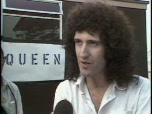 Queen on fire, backstage interview, screenshot 3